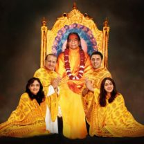 kripalu maharaj family photo